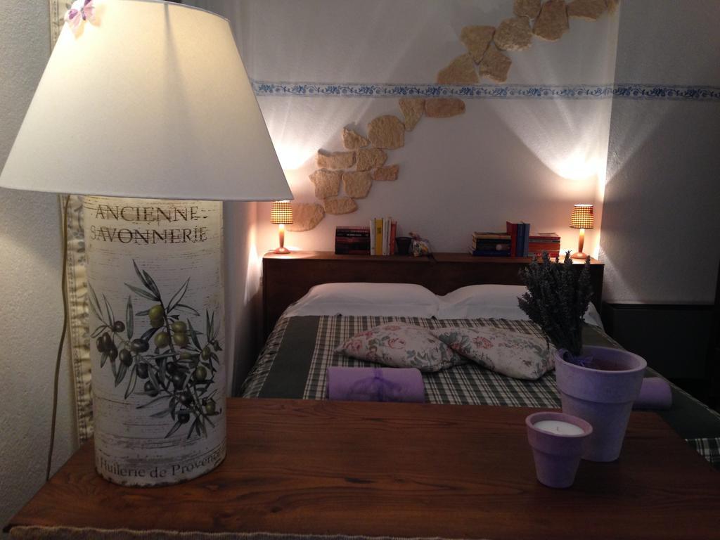 Agriturismo Cascina Knec Alloggio per agriturismo Feisoglio