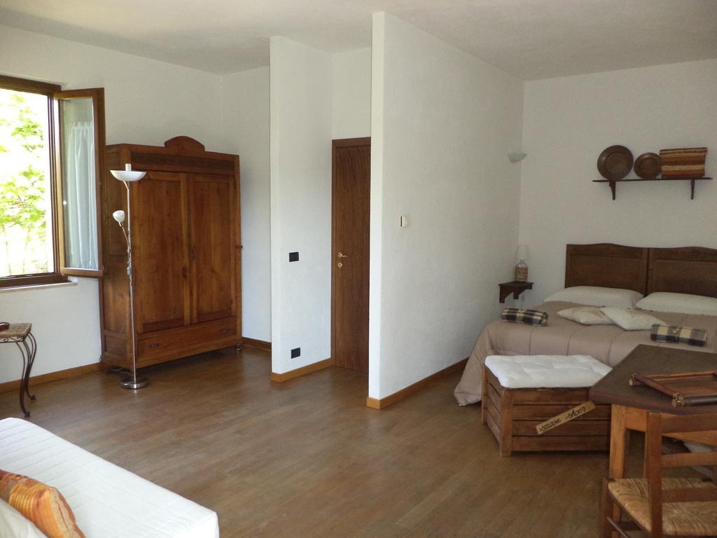 Farm stay Agriturismo Cascina Knec Feisoglio